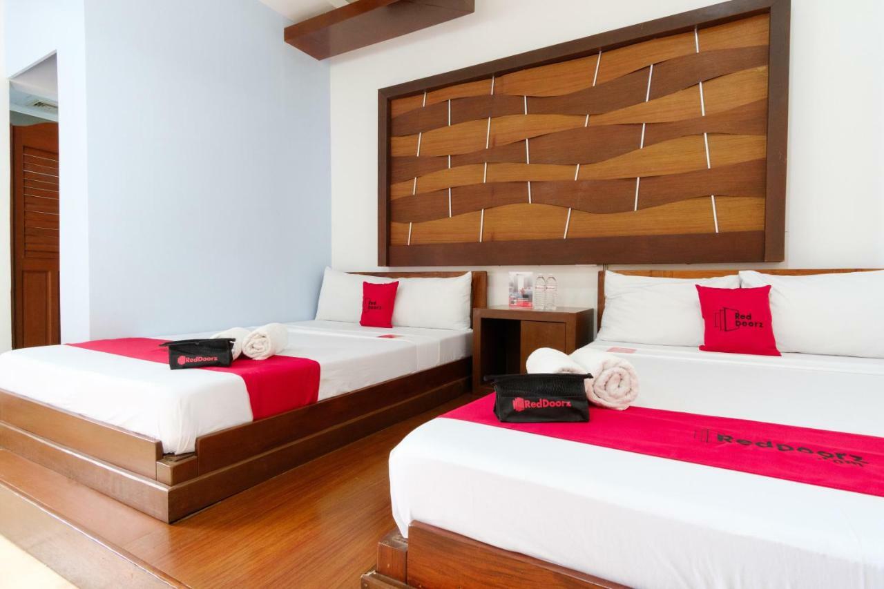 Reddoorz Premium @ Abueg Road Extension Puerto Princesa Exterior photo