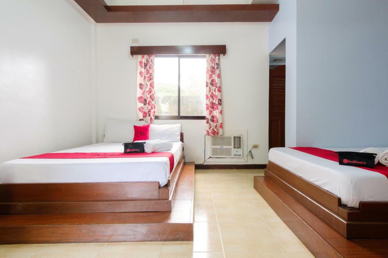 Reddoorz Premium @ Abueg Road Extension Puerto Princesa Exterior photo