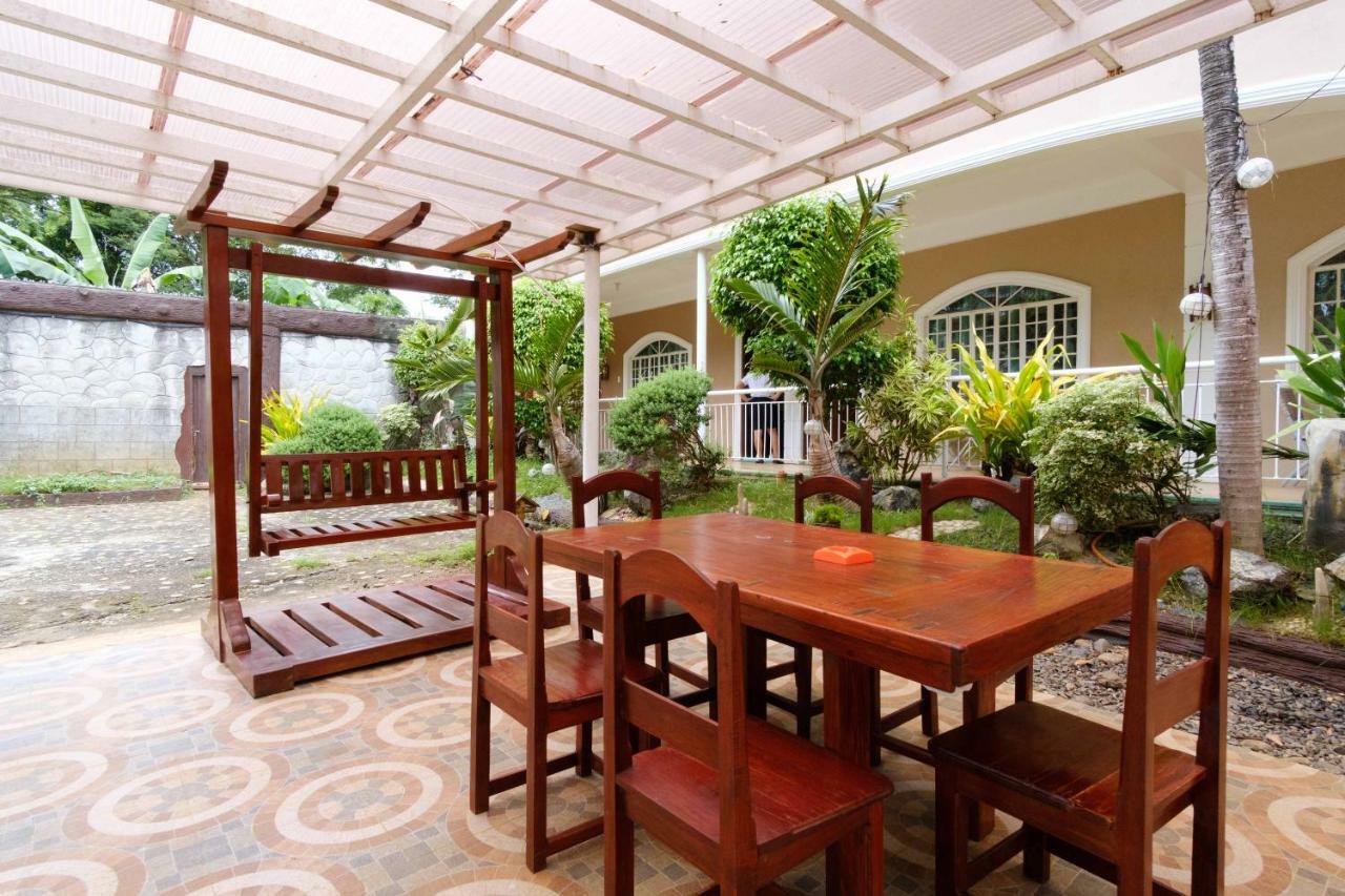 Reddoorz Premium @ Abueg Road Extension Puerto Princesa Exterior photo