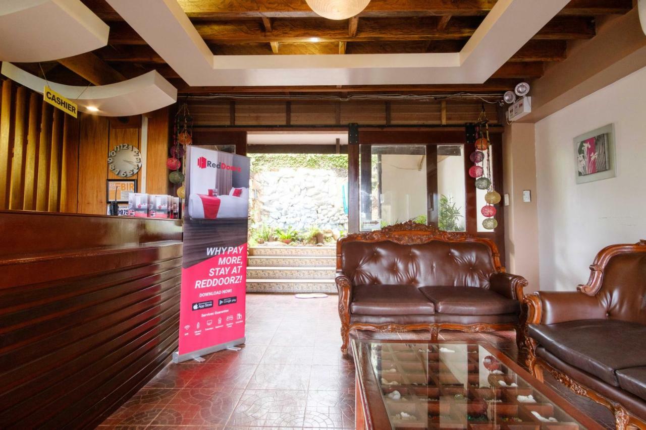 Reddoorz Premium @ Abueg Road Extension Puerto Princesa Exterior photo