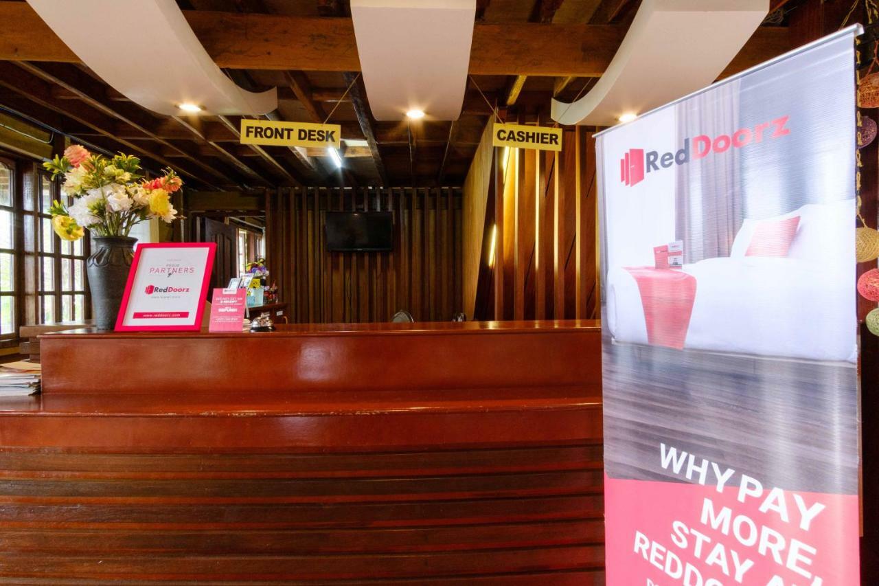 Reddoorz Premium @ Abueg Road Extension Puerto Princesa Exterior photo